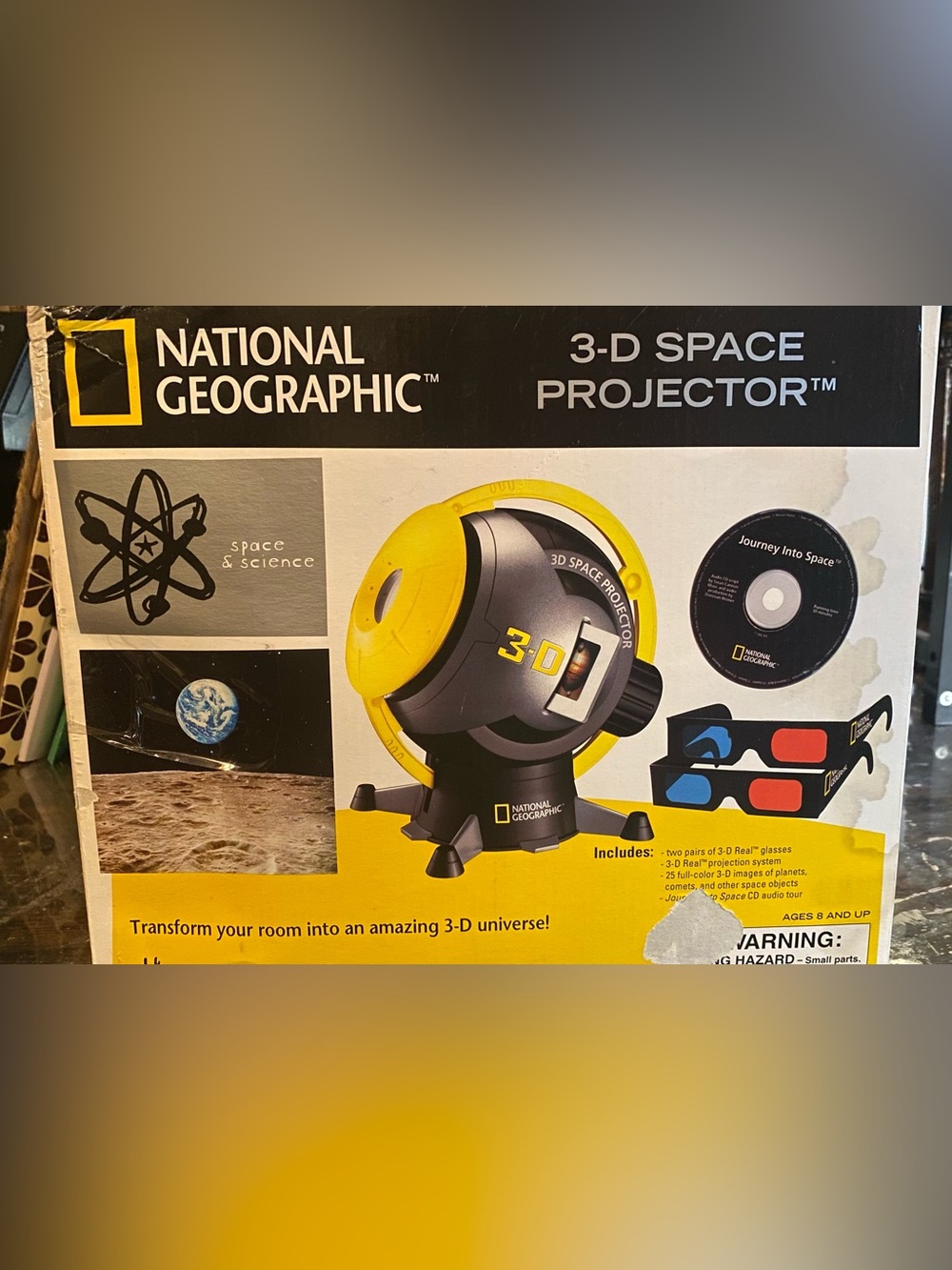 National Geographic 3-D Projector